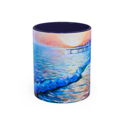 Kaffeetasse „Sonnenaufgang an der Küste“ – Tasse mit Meerespier-Motiv (325 ml)