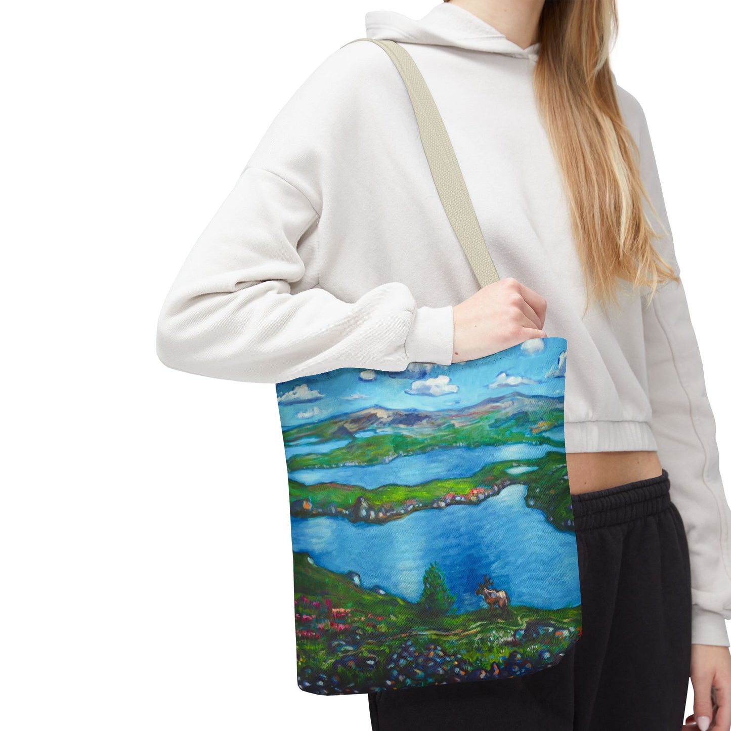 Stofftasche mit malerischer Seenlandschaft – Handbemalte Strandtasche mit Küstenkunst