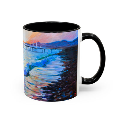 Kaffeetasse „Sonnenaufgang an der Küste“ – Tasse mit Meerespier-Motiv (325 ml)