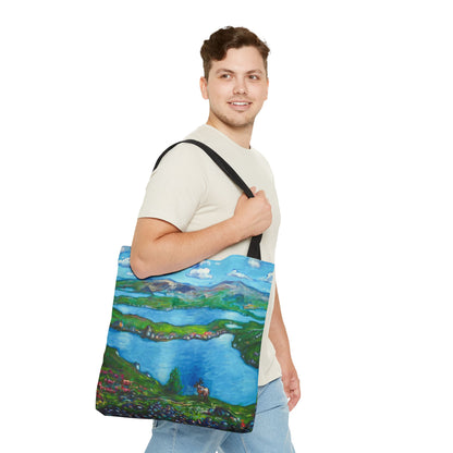Stofftasche mit malerischer Seenlandschaft – Handbemalte Strandtasche mit Küstenkunst