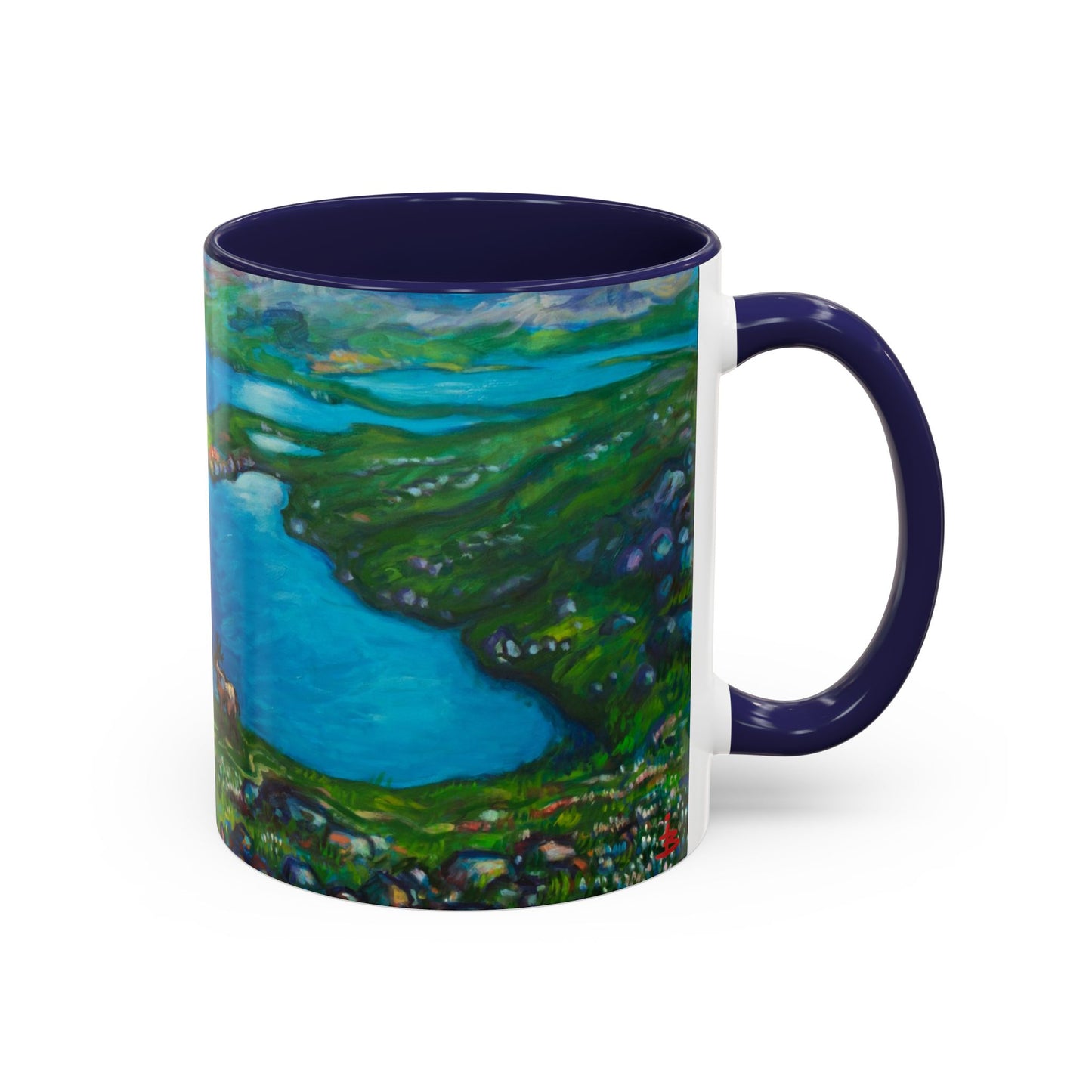 Kaffeetasse „Malerische Seenlandschaft“ – Keramiktasse mit blauem Akzent