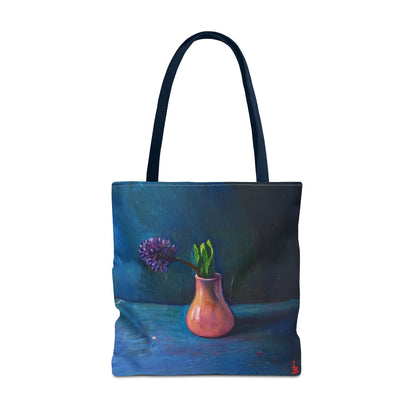 Florale Stillleben-Einkaufstasche – Malereische Vase & Lila Blüte AOP