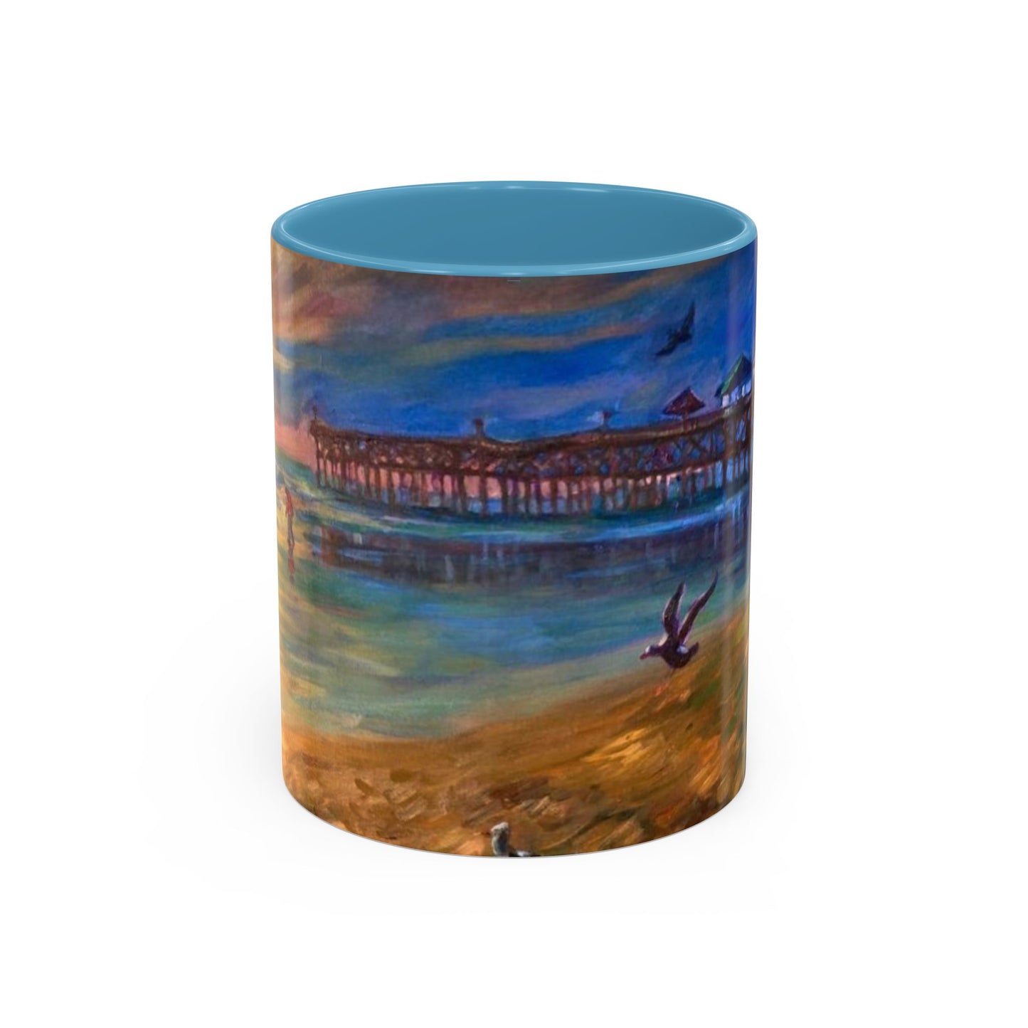 Kaffeebecher mit Akzent: Küstenpier bei Sonnenuntergang – Strandlandschaft 11/15oz