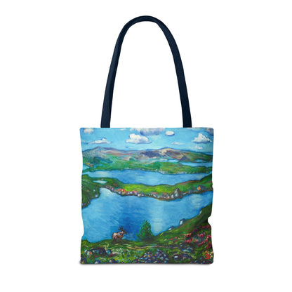 Stofftasche mit malerischer Seenlandschaft – Handbemalte Strandtasche mit Küstenkunst