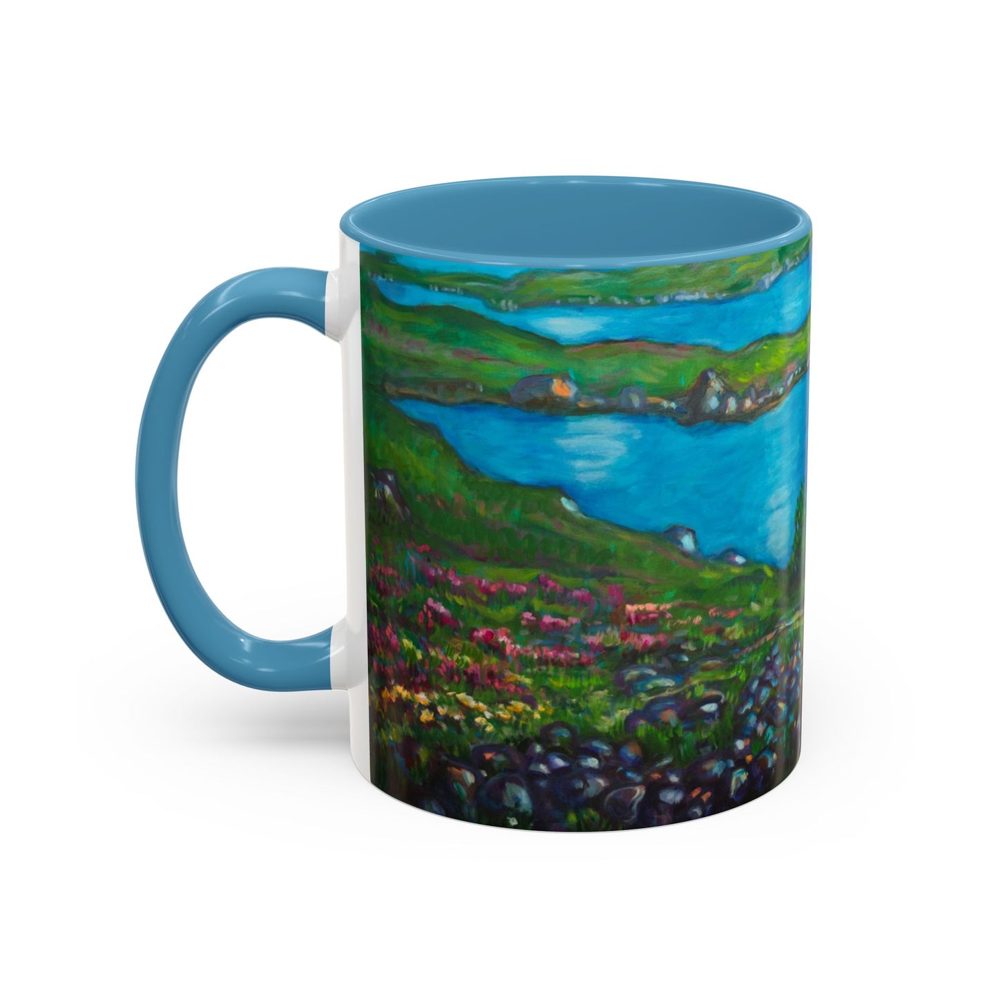 Kaffeetasse mit malerischem Seemotiv – blaue Innenseite